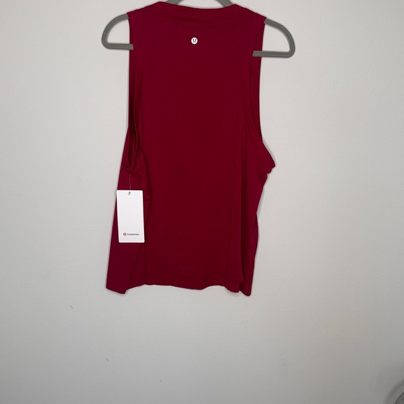 Lululemon Swiftly relaxed tank - Picture 3 of 5
